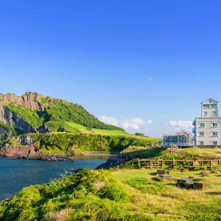 Sunrise Castle Отели рядом с достопримечательностью «Тон-Амса»