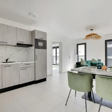Elegant Appt - 2BDR/6P - Near Paris & La Défense Отели рядом с достопримечательностью «Philips»