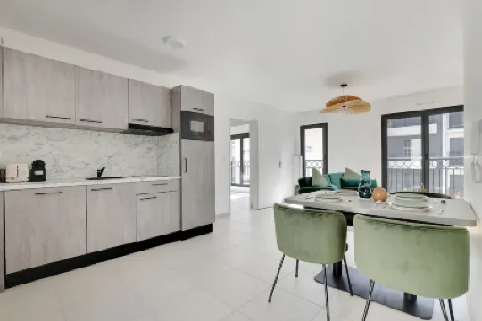 Elegant Appt - 2BDR/6P - Near Paris & La Défense