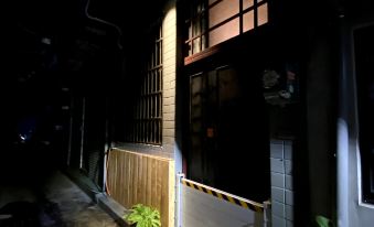 Godin Homestay Kaohsiung Yancheng - Near Bus 2.Pop music center.Love River, Sizihwan, Zoo.