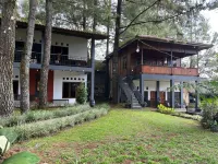 Santa Monica Resort Hotel dekat rest point Pancawati