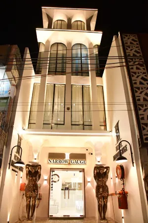 Narrow Gauge Hotel