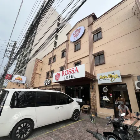 Rossa Hotel
