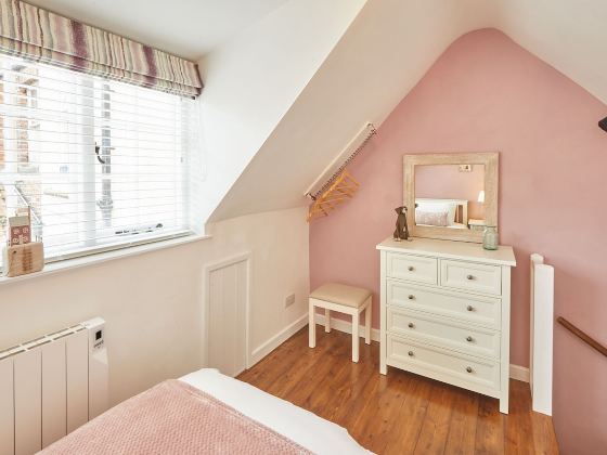 Host & Stay | Dolphin Cottage 1736