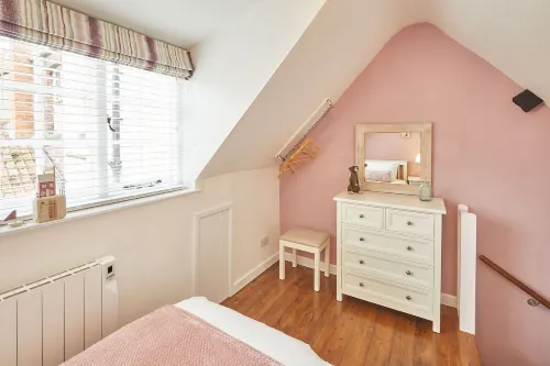 Host & Stay | Dolphin Cottage 1736