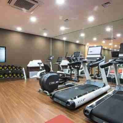 Gloucester Hotel Jeonju Fitness & Recreational Facilities