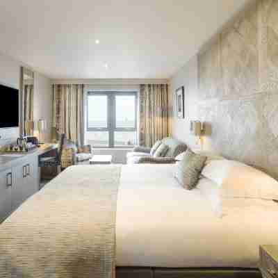 Boulevard Hotel Rooms