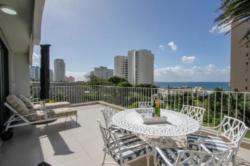 Elegant 2BR Oceanview Apartment Umhlanga | Pool & Beach