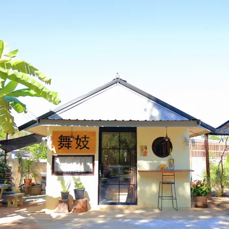 Private House Maerim Maiko