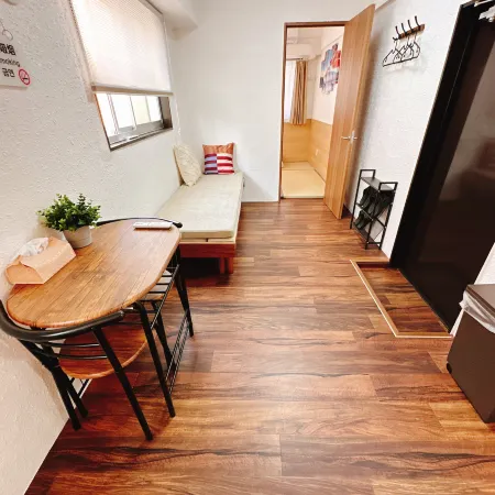 Katsu Hotel  One-bedroom flat