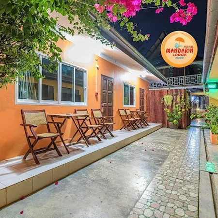 Mandarin Lodge By Victor