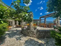 Family Retreat Bozovic