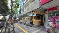 Norns Silom 咖啡館與住宿 - 青年旅舍