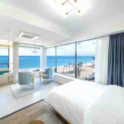 Busan Grey Sands Poolvilla Pension Rooms