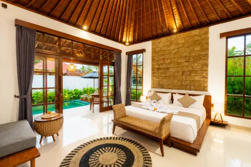 Kecak Bali Villa - Bed and Breakfasts