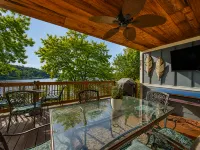Chalet du Lac – Lakefront Retreat - 4-Star