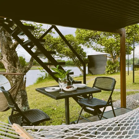 FREESCAPE Quiet Reset - Lakeside Mountainview