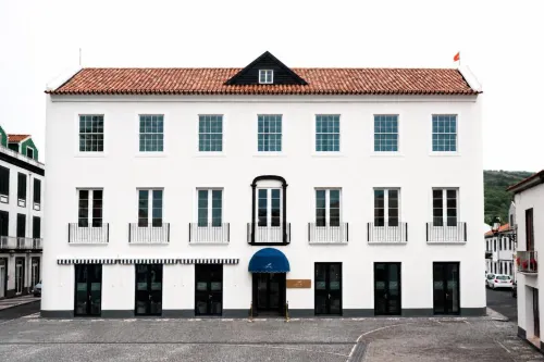 The Book Hotel - 5-Star