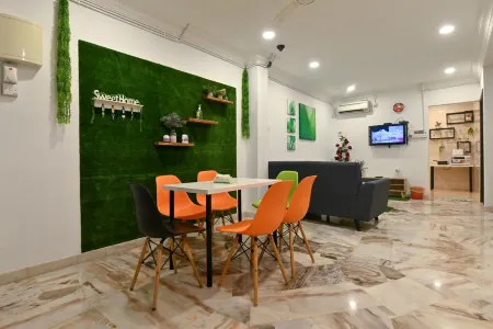 Warm House Alor Akar Linked House 6BR 15pax