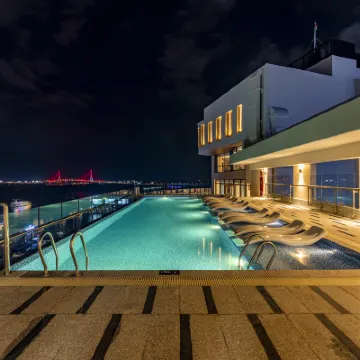 Charmant Suites a Boutique Hotel Can Tho Hotels near Cai Rang Floating Market