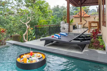 Tirtha Dawa villa Отели рядом с достопримечательностью «Penglipuran Village»