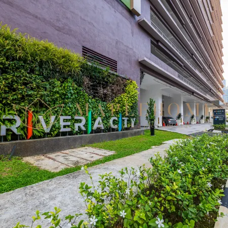 Riveria Premier Suites Kuala Lumpur Отели рядом с достопримечательностью «Центральный железнодорожный вокзал Куала-Лумпура»