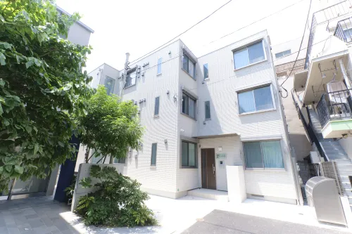 Sugamo Green Heights by Tranova Unggulan Photos