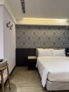 moon hotel