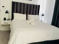 InWeFT Coastal Homes | 858 Luxury Flat B Hotels near Sunset Viewpoint