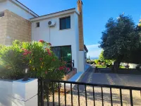 Villa Amazing by HolidayKeys Hôtels à : Lapta