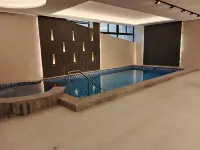 Voyage Expo Suites - Gym