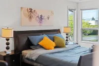 Elegant Richmond Stay Near YVR & Steveston - 4성급