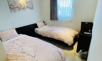 Omori Happy Smile Hotel