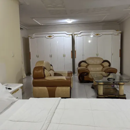 Christabel Hotel and Apartment Jos