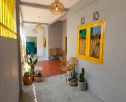 Decasa Female House - 3-Sterne