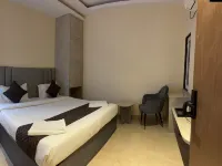 Hotel Shivlok Palace Varanasi - New