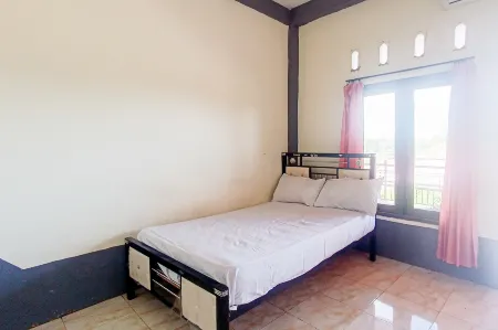 Penginapan Muslim Waker Syariah Отели в г. Ломбок