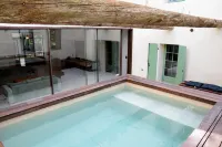 Domaine de Grand Fidele - Pools