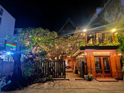 WOOD WOOD HOSTEL 비엔티안 시티센터 호텔