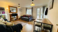 Stylish Garden Flat Near Loch Ness Hotels in Drumnadrochit