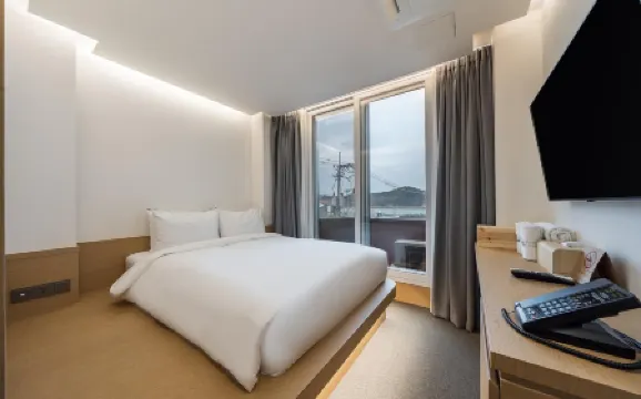 BLUEFROG HOTEL Отели рядом с достопримечательностью «Xiannu Rock Coast»