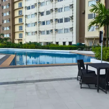 Studiotel CDO Avida Tower 2 | WiFi|Netflix|Pool Отели рядом с достопримечательностью «Пляж Rohan»