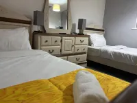 Near City Centre, Free Parking - Homestays