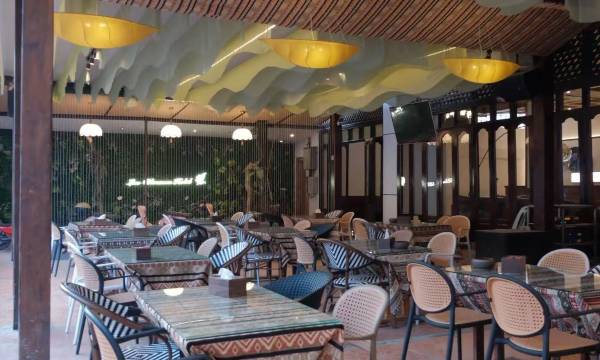 Lao Blossom Boutique Hotel