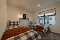 Luxury Central City Getaway