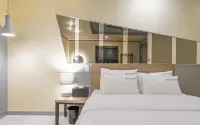 Gimhae Tour Hotel