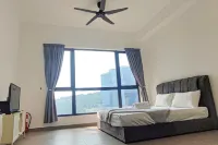 Luxe Suite Above Mall at Mossaz Suites by HCK - Bergblick