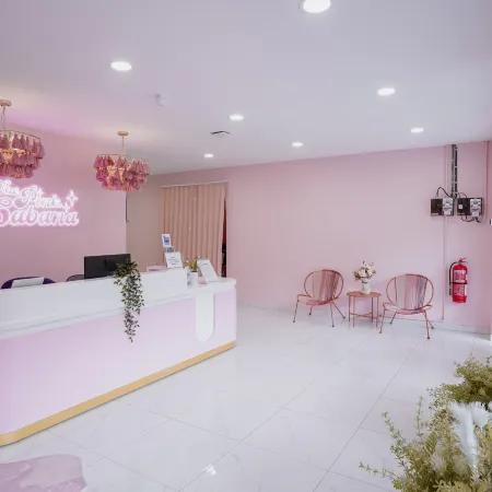 The Pink Boutique Отели рядом с достопримечательностью «Генеральное консульство Тайского королевства»