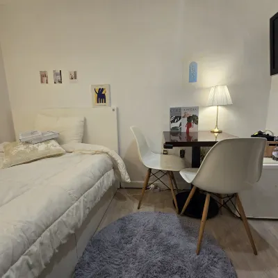 Cotton Stay - 2-Star