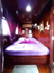 Sabai Sabai Liveaboard Bangkok